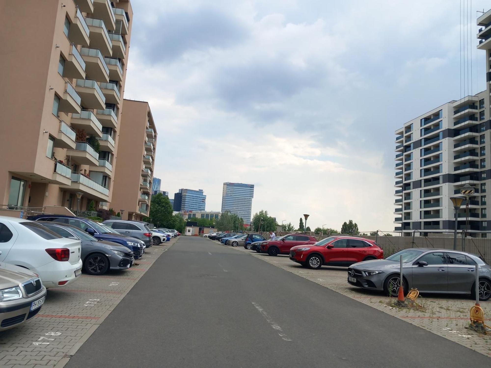 Herastrau Apartment Bukares Bagian luar foto
