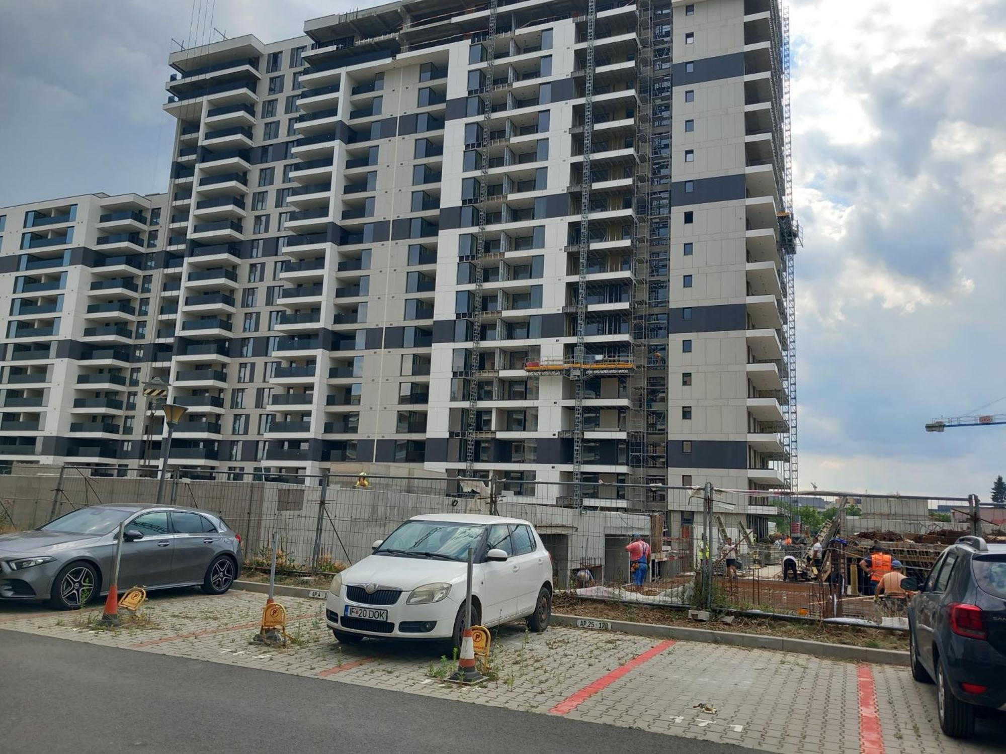 Herastrau Apartment Bukares Bagian luar foto